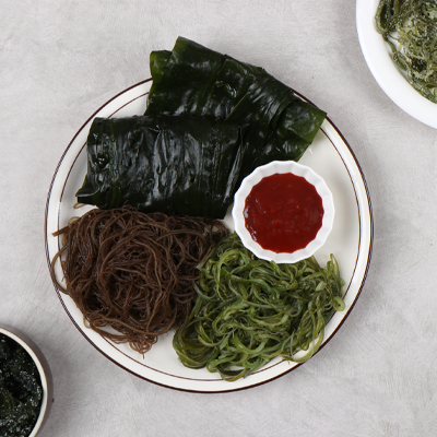 완도의 맑고 깨끗한 바다에서 자란 바다채움 염장 해조류1Kg(3종중 택일)